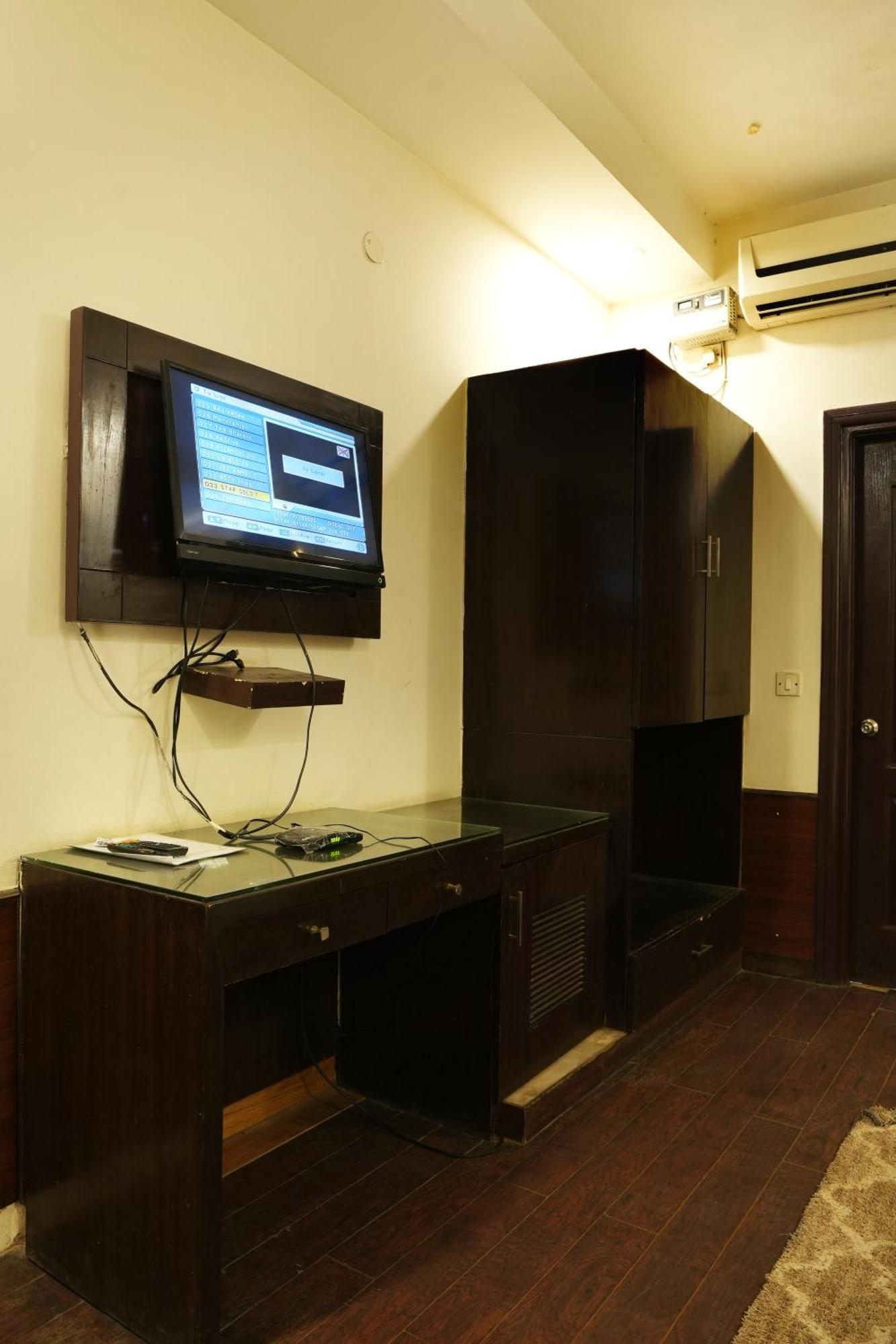 Hotel Elite Sector 45 I Gurgaon Central I Couple Friendly מראה חיצוני תמונה
