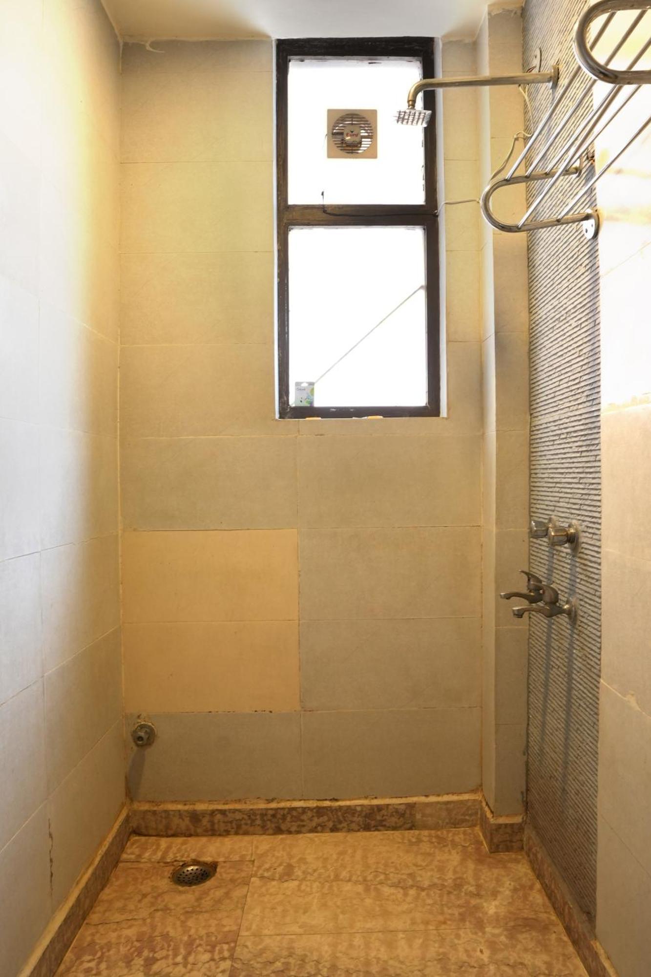 Hotel Elite Sector 45 I Gurgaon Central I Couple Friendly מראה חיצוני תמונה
