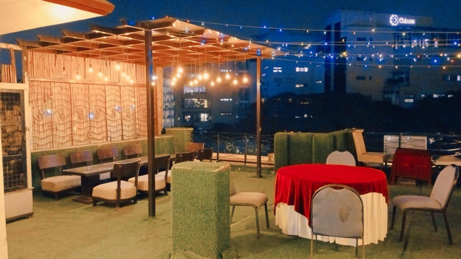 Hotel Elite Sector 45 I Gurgaon Central I Couple Friendly מראה חיצוני תמונה